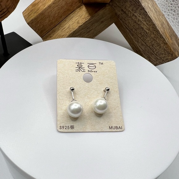 Mubai S925 Silver and Faux Pearl Earrings‎ NEW - Picture 1 of 4
